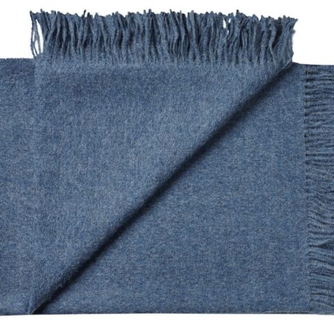 Cusco Halstørklæde fra Silkeborg Uldspinderi i farven Denim Blue