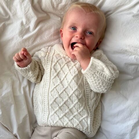 Moby Sweater Baby fra Petiteknit